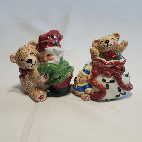Fits and Floyd Holiday Elf Teddy Bear Christmas Salt & Pepper Shakers Holiday - Picture 1 of 7
